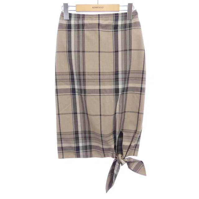 Burberry Skirts from LuxUness