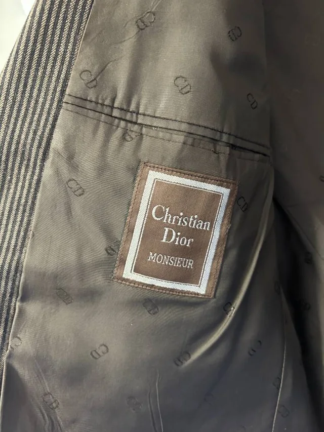 Dior blazer brown Size: 44" chest in Brown Wool from Oxfam Online Shop, photo 5 of 8