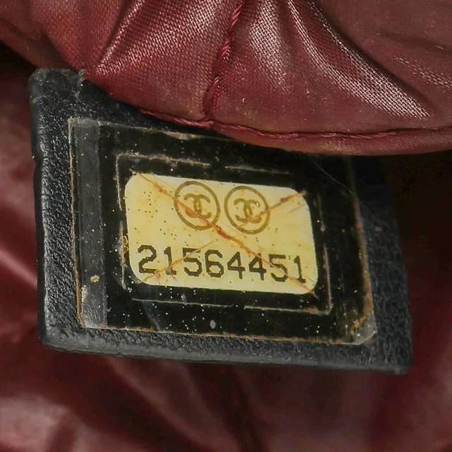Chanel O-Case Clutch Bag in Leather from A Retro Tale, photo 9 of 9