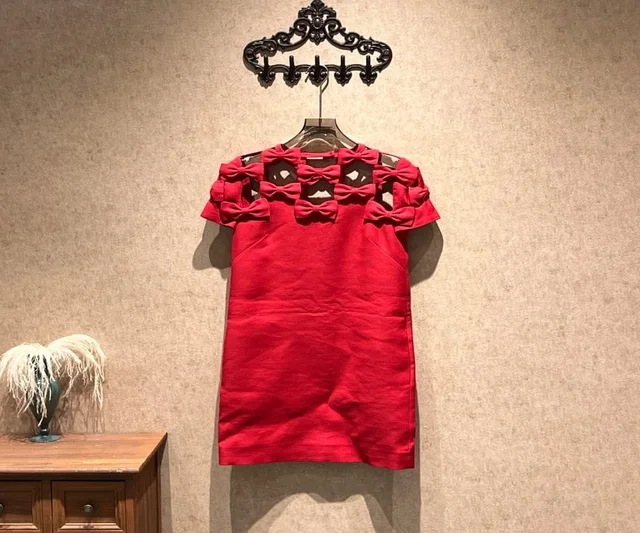 Valentino Garavani red bow dress / size 38 / 99% new in Red from Luxury Promise