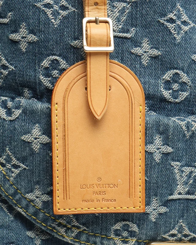 Louis Vuitton Monogram Denim Flat Shopper Bag in Denim from A Retro Tale, photo 6 of 12