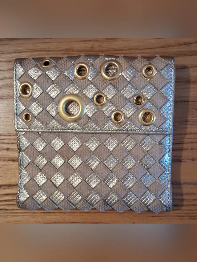 Euc Rare Vintage Y2k Bottega Veneta Gold Intrecciato Grommet Calfskin Wallet in gold Calfskin from Poshmark