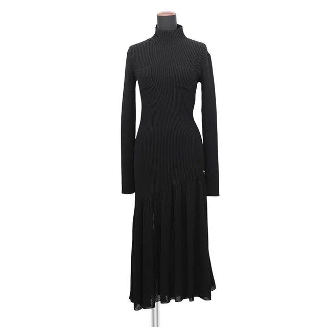 Chanel CC Logo Long-Sleeve Knit Long Dress Size 36 BlackP78911 K11302 Virgin Wool98% Polyurethane1%… from GALLERY RARE