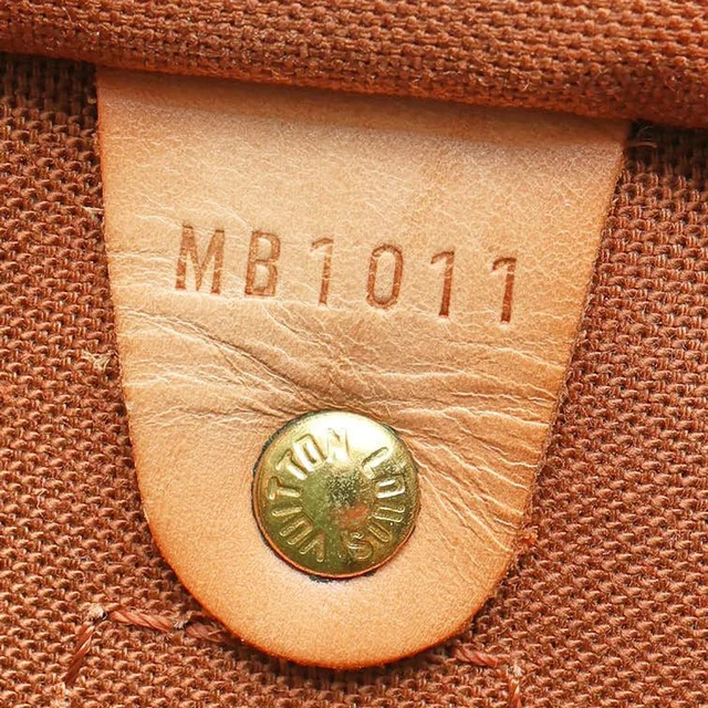 Louis Vuitton Monogram Speedy 40 Bag in Coated canvas from A Retro Tale, photo 8 of 8
