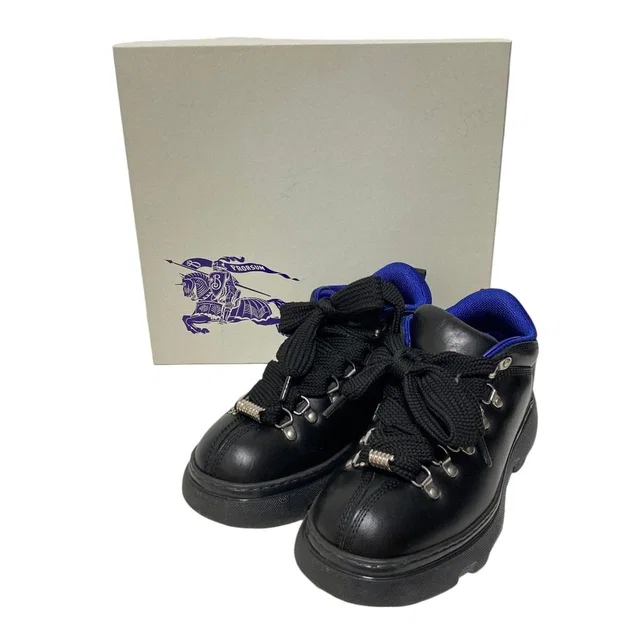 Burberry Trek Leather Boots in Leather from LuxUness