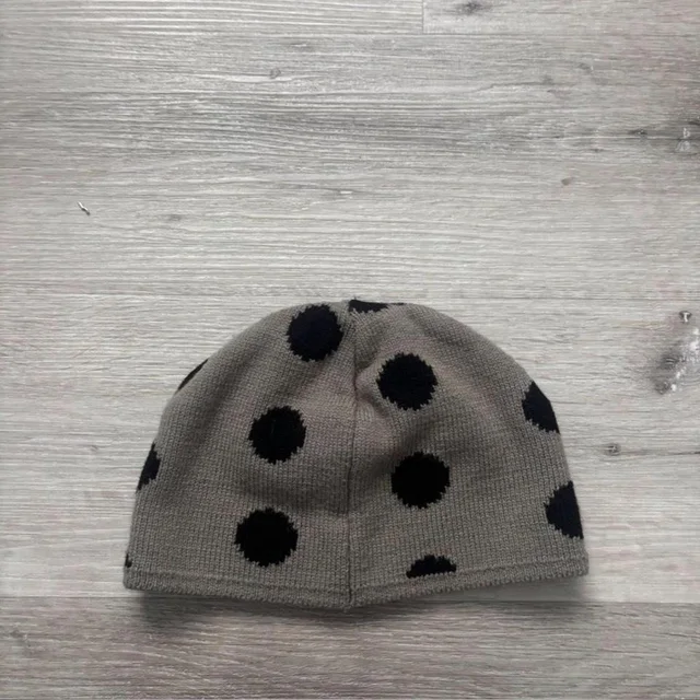 Balenciaga Men's Beanies - Grey/Brown in red|brown|gray from Depop, photo 4 of 4