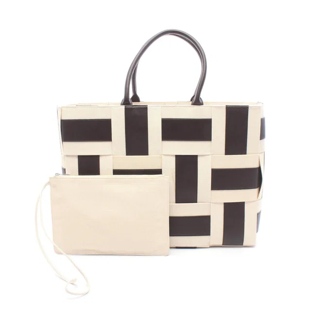 Bottega Veneta THE ARCO TOTE Leather Tote Bag in Leather from LuxUness