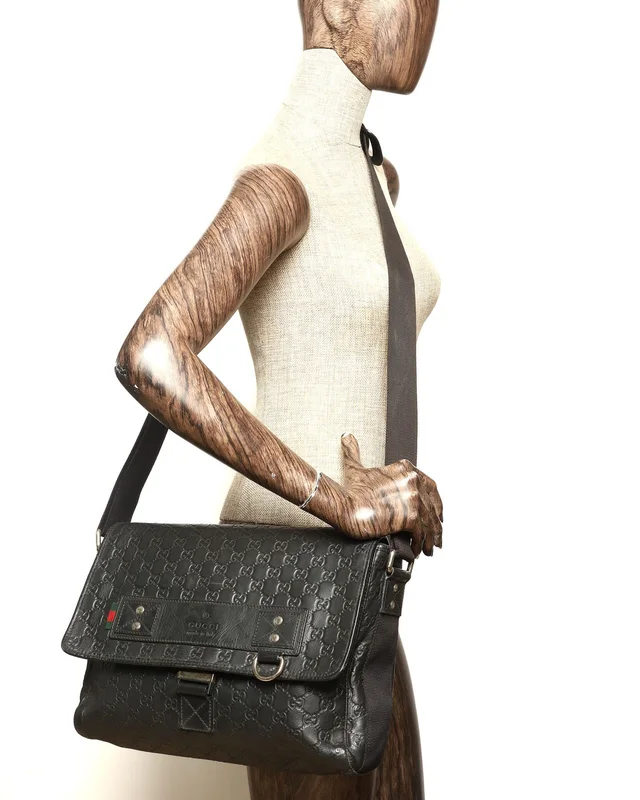 Gucci Guccissima Messenger Bag in Leather from A Retro Tale, photo 12 of 12