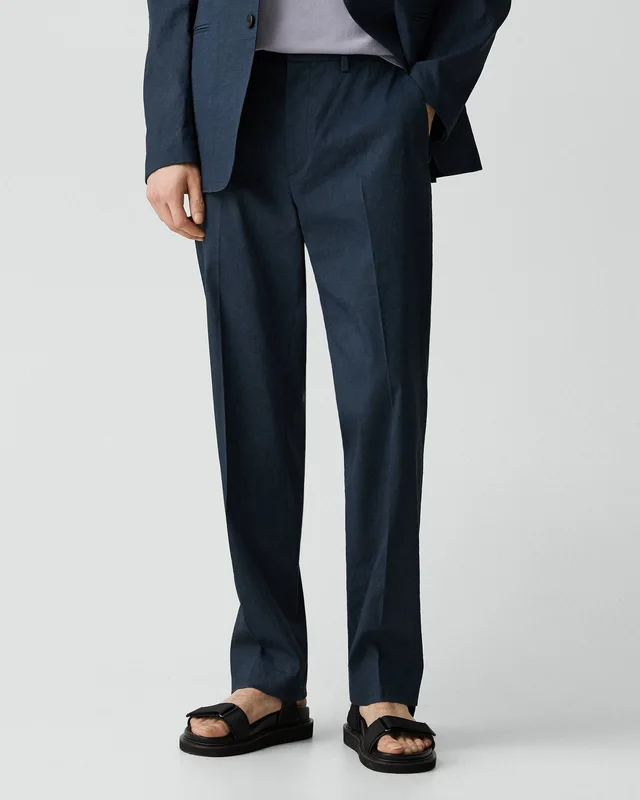 Theory Standard Pant in Good Linen in DARK BLUE WING 62% Linen, 36% Viscose, 2% Elastane, photo 4 of 10 from Theory