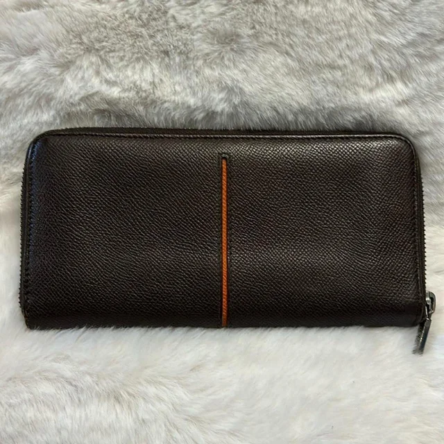 Tods Women's Bag - Brown/Orange in orange|brown|red Leather from Depop, photo 1 of 1