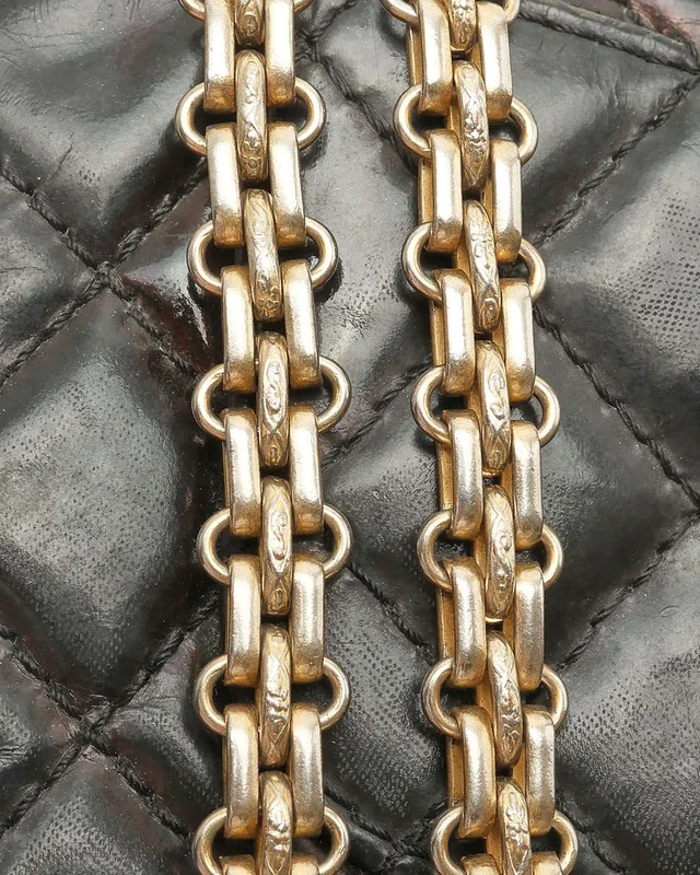 Chanel Mini 2.55 Reissue Bag in Leather from A Retro Tale, photo 6 of 12