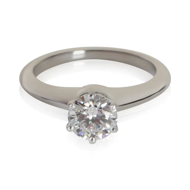 Tiffany & Co. 0.82 Ct Round Brilliant Diamond Engagement Ring 950 from HEWI