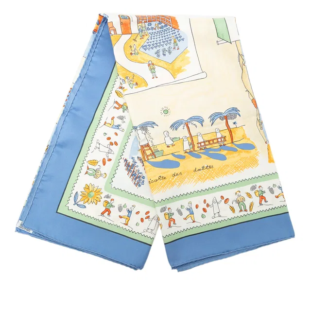 Blue Hermès Retour A La Terre Silk Scarf 90 Scarves in Blue Silk from Designer Revival