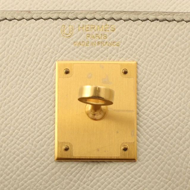 Hermès 2018 Kelly 28 Craie in White Epsom leather from VINTAGE QOO TOKYO, photo 7 of 13