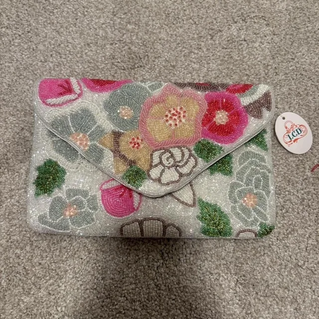 Judith Leiber Women's Clutch bags - Multi/Pink in multicolor|pink from Depop, photo 1 of 1