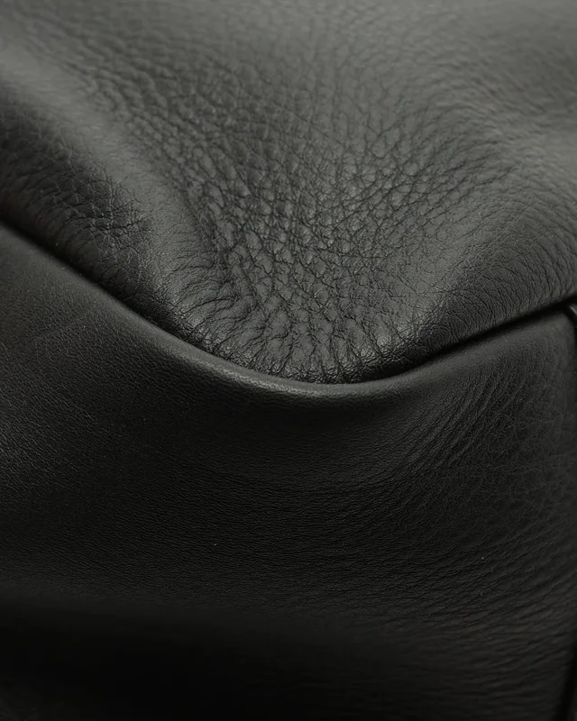Saint Laurent Large Le 5 à 7 Supple Bag in Caviar leather from A Retro Tale, photo 7 of 10