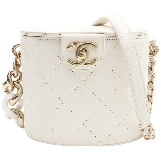 Chanel 2020s Matelassé Stitch CC Turnlock Box Chain Shoulder Bag White in White Lambskin from VINTAGE QOO TOKYO