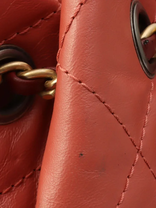Chanel 2018 Production CC Mark Plate Chain Backpack Pink/Bordeaux in Burgundy Leather from VINTAGE QOO TOKYO, photo 20 of 23