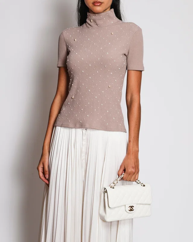 Chanel 16A Soft Pink Ribbed Knit Short Sleeve Turtleneck Top with Pearl Embroidery Details Size FR 36… in Pink Nylon from Sellier