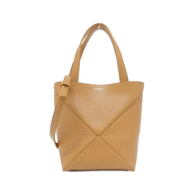 Loewe Puzzle Fold Mini Tote A657v25x01 Handbag in Beige in neutral|white Calfskin from Grailed, photo 1 of 1