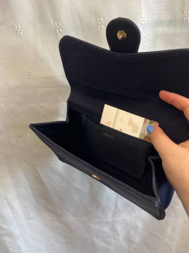 Gucci Vintage Purse in Blue from Oxfam Online Shop, photo 6 of 8