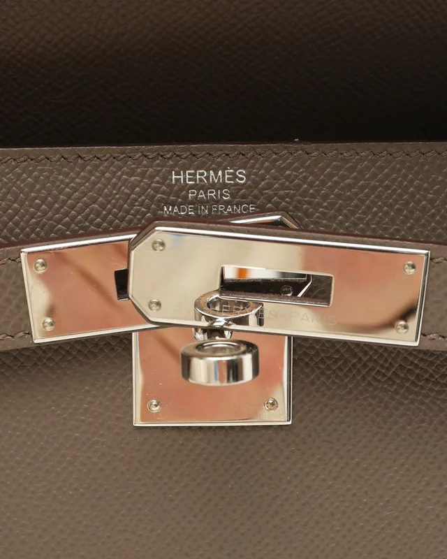 Hermès Kelly II 28 Sellier Etain Epsom Bag in Taupe Epsom leather from A Retro Tale, photo 8 of 11