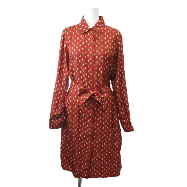 Max Mara White Tag Cupido 005 Shirt Dress Silk 42 Red Tiger M Logo Monogram in White Silk from The Reluxe