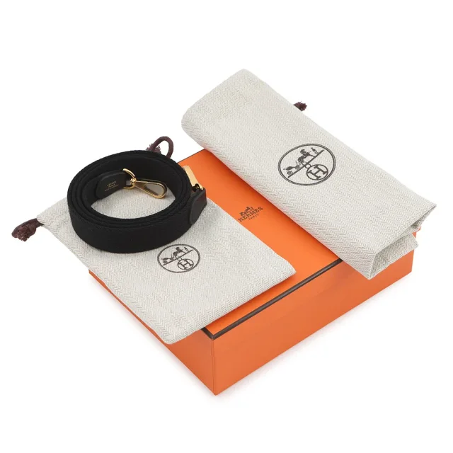 Hermès Evelyne Amazon Long Black Taurillon Clemence Size TPM in Black Clemence leather from GALLERY RARE, photo 6 of 6
