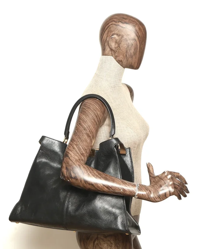 Fendi Large Peekaboo X-Lite Bag in Leather from A Retro Tale, photo 6 of 6