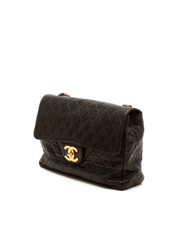 Chanel Classic Maxi Single Flap Bag in Lambskin from A Retro Tale, photo 2 of 11