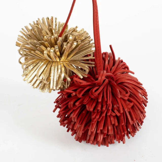 Chanel Holiday 2025 Pompom Charm from Labellov, photo 3 of 4