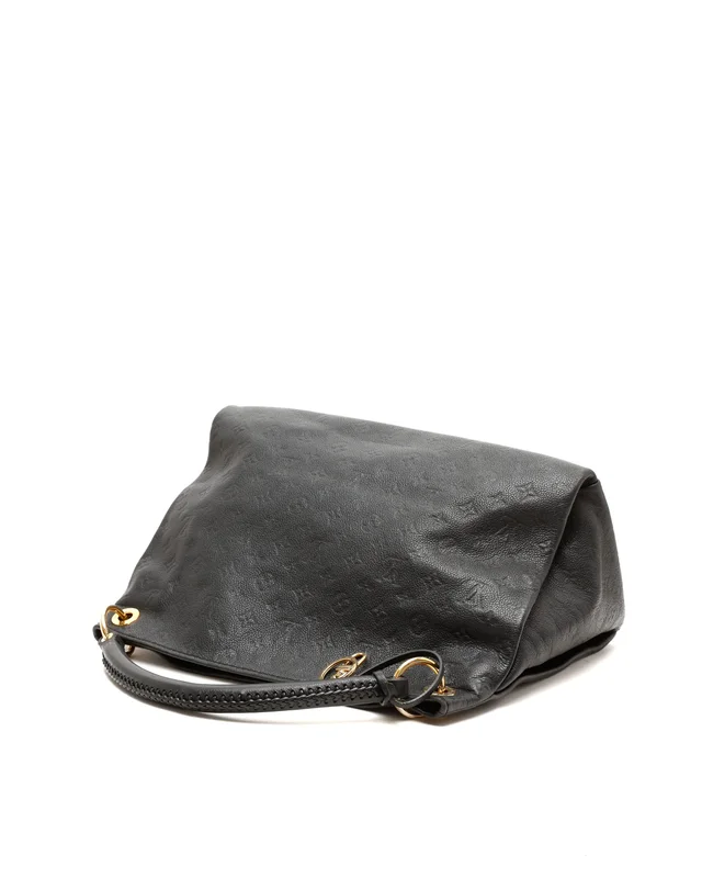 Louis Vuitton Epi Alma BB Bag in Leather from A Retro Tale, photo 6 of 10