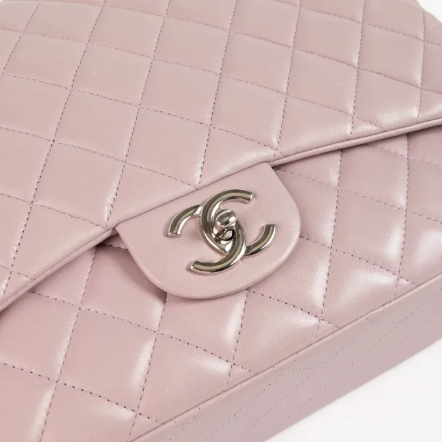 Chanel Mauve Lambskin Maxi Classic Bag in Lambskin from Labellov, photo 10 of 10