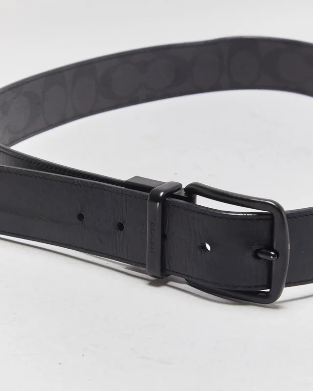 Coach Black Grey Canvas Leather Signature C Monogram Reversible Matte Buckle Belt - W36-W40 in Black Canvas from Rokit Vintage, photo 2 of 2