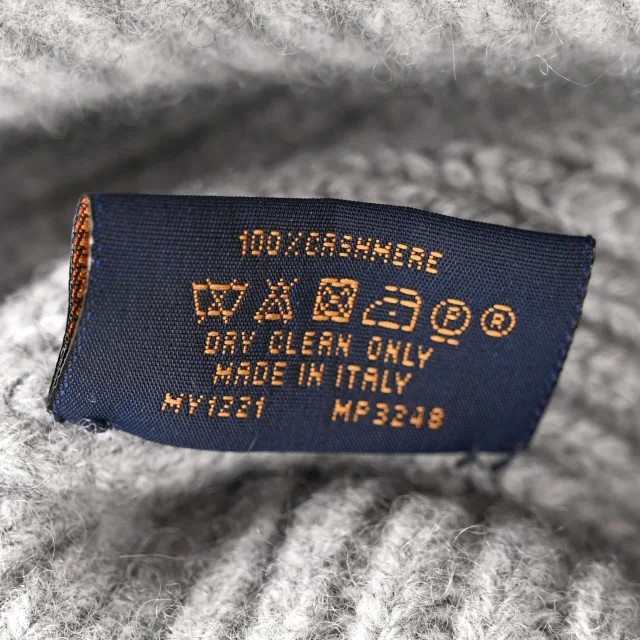 Mens LV Ahead Beanie Gris in Grey Cashmere from FASHIONPHILE, photo 6 of 7