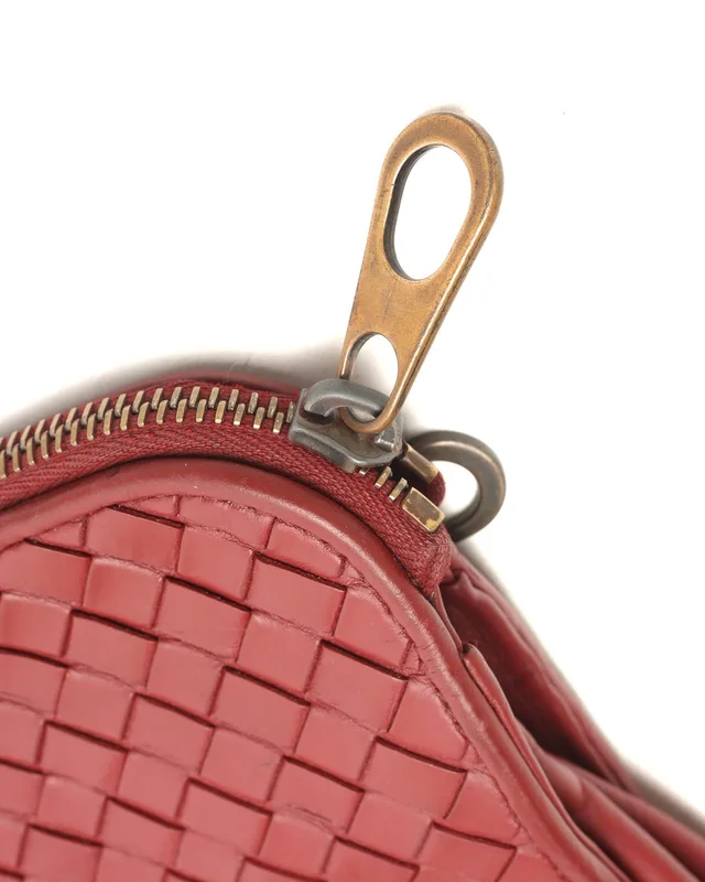 Bottega Veneta Laptop Case, 14-inch in Woven leather from A Retro Tale, photo 6 of 8