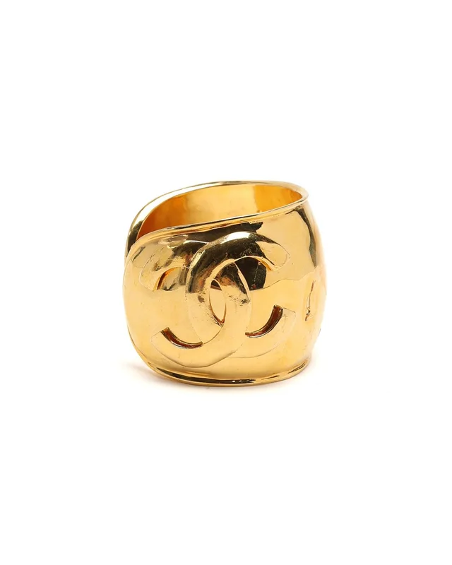 Chanel Coco Mark Cuff from A Retro Tale, photo 4 of 5