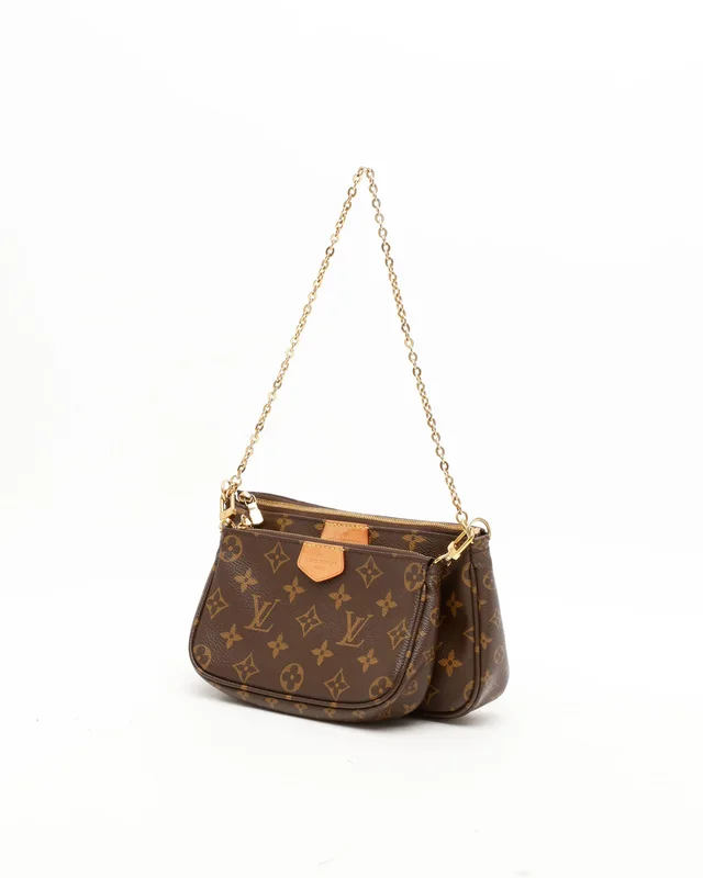 Louis Vuitton Multi Pochette Accessoires Bag in Coated canvas from A Retro Tale, photo 2 of 8
