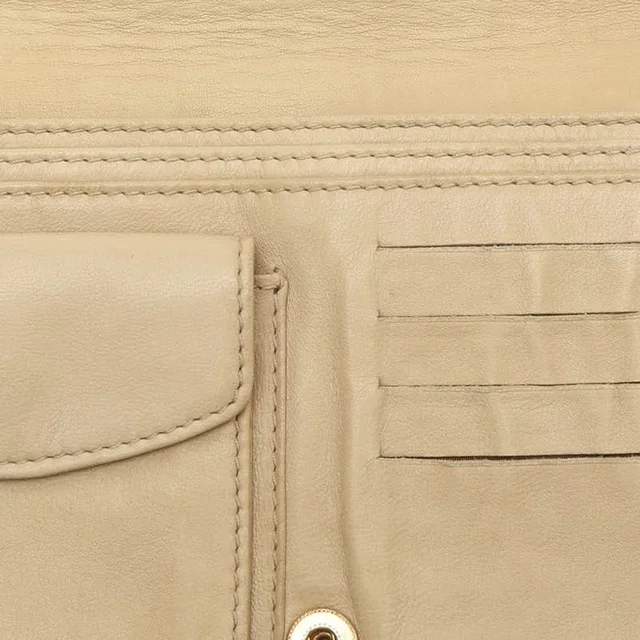 Chanel CC Linen Wallet on Chain Bag in Leather from A Retro Tale, photo 9 of 14