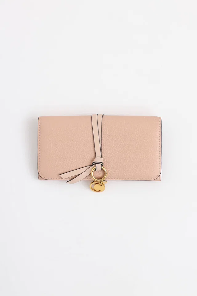 Chloé Alphabet Continental Wallet in Leather from VSP Consignment