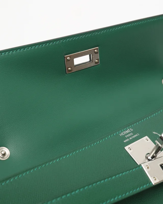 Hermès Kelly Epsom Elan Shoulder Bag in Epsom leather from A Retro Tale, photo 5 of 13