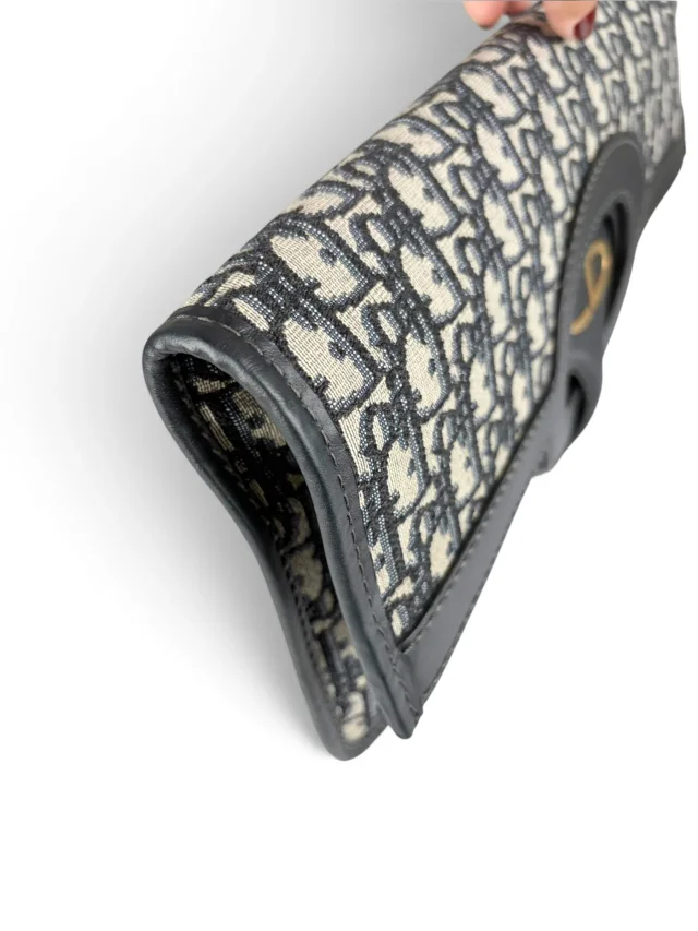 Dior Navy Oblique XL Fold Over Clutch in Navy Canvas from Season 2 Consign, photo 3 of 8