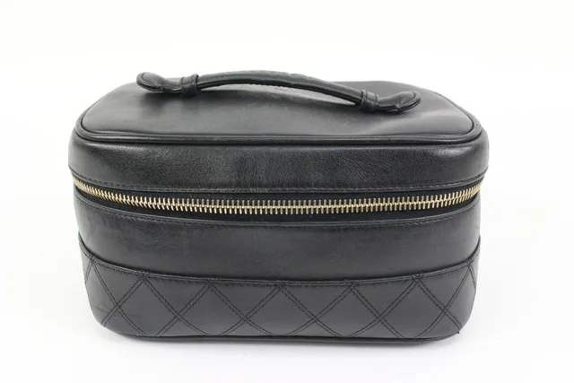 Chanel Black Quilted Lambskin Horizontal Vanity Case in Black Lambskin from Bagriculture