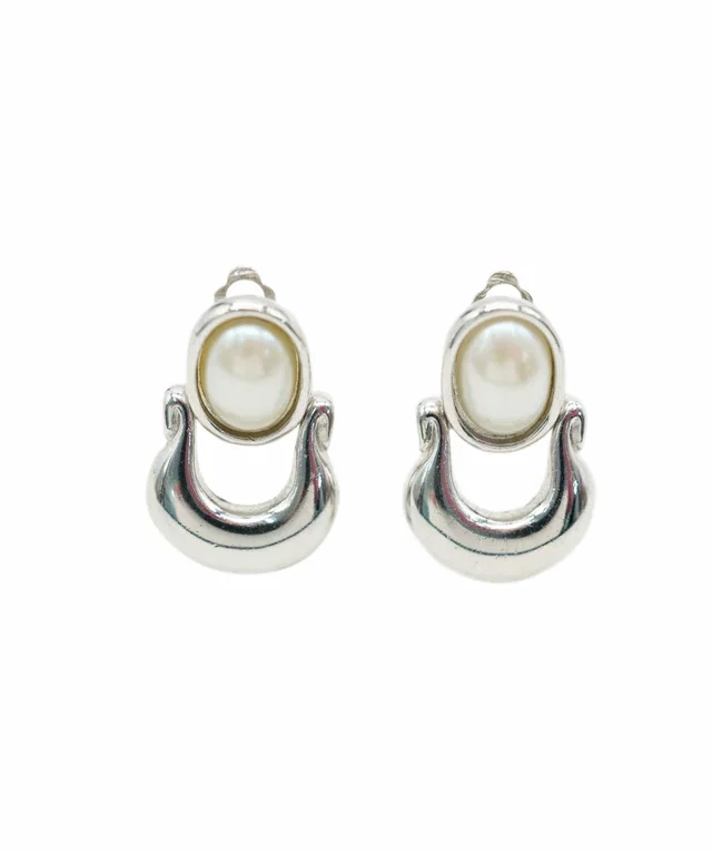 Givenchy silver faux pearl door knocker clip ons in Silver Leather from Luxury Promise