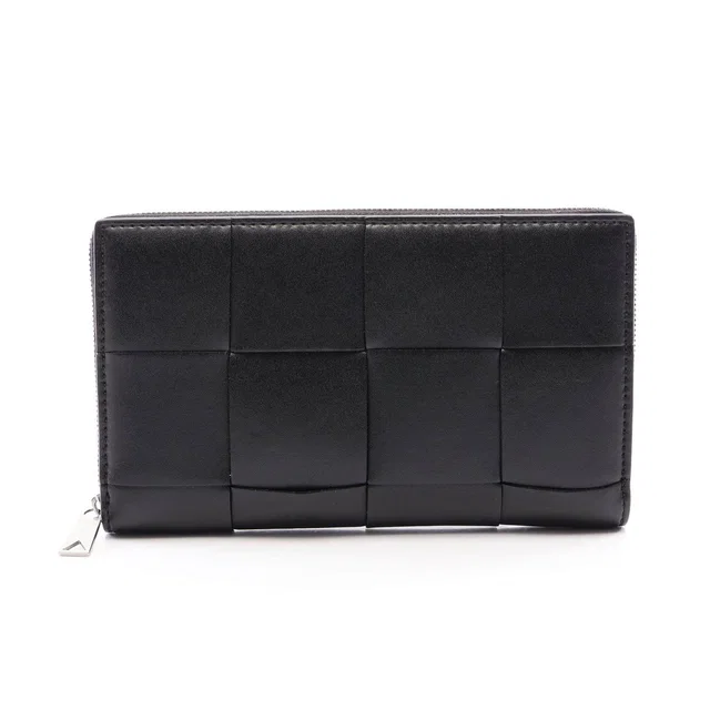 Bottega Veneta Cassette Leather Long Wallet in Leather from LuxUness