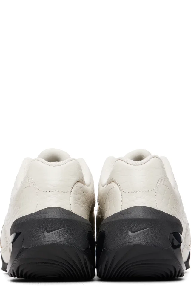 Nike Beige Air Max Muse SE Sneakers, photo 2 of 5 from SSENSE