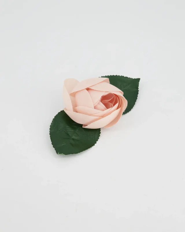 Chanel Rose Brooch with Leaf Details in Pink Silk from Sellier, photo 2 of 6