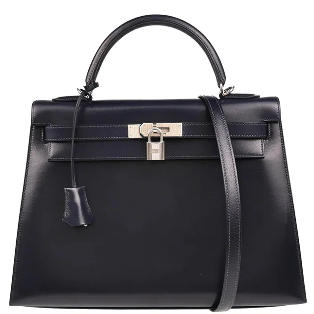 Hermès 2003 Navy Box Calf Kelly 32 Guilloche Sellier 2way Shoulder Handbag in Navy Box leather from AMORE Vintage Tokyo