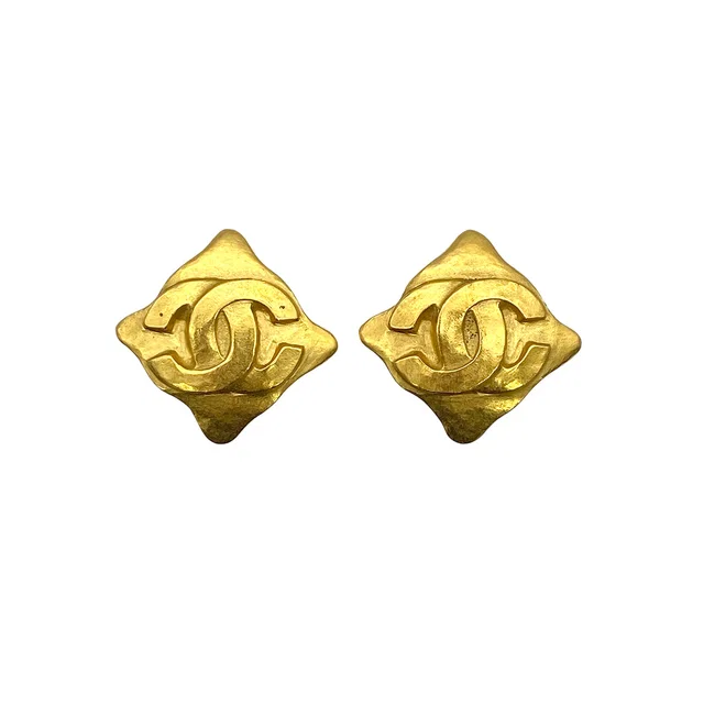 Chanel Vintage Earrings Cocomark Gold Accessory 95A in Gold from Luxury Promise