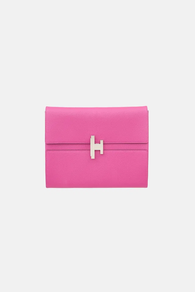 Hermès 2017 Rose Pourpre Mysore Cinhetic Clutch in Pink Goatskin from VSP Consignment